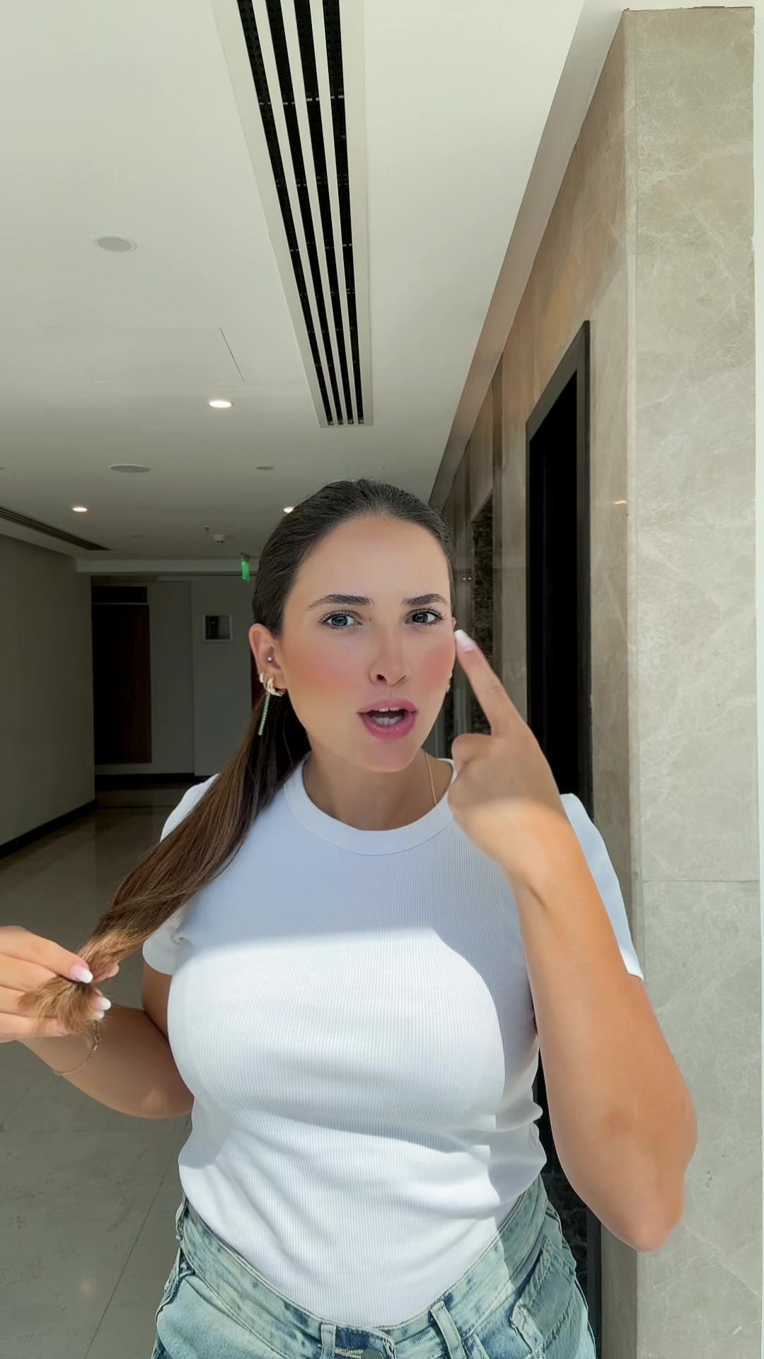 @Bymarina