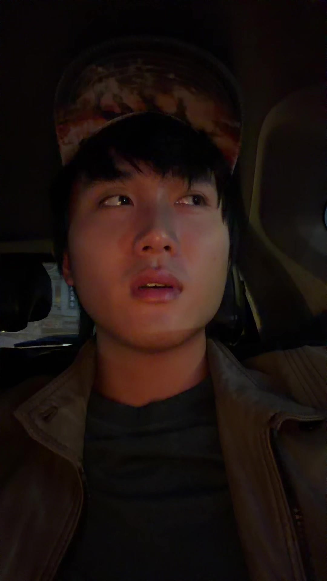 @Charles Hsu Spam Account