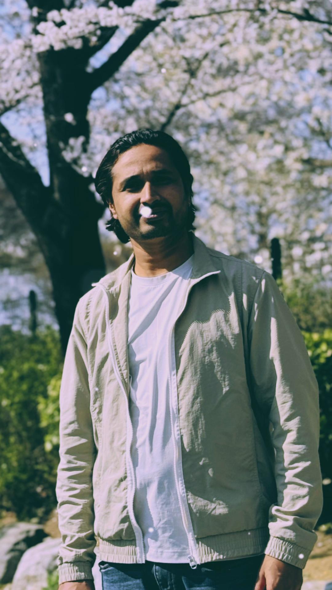 @निलकण्ठ ढुङ्गाना