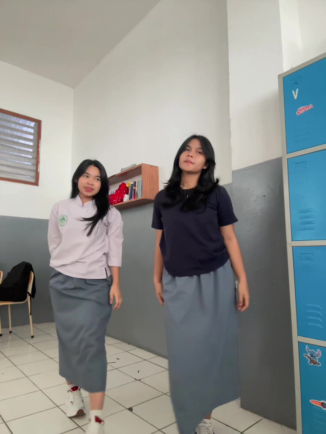 @una🦦