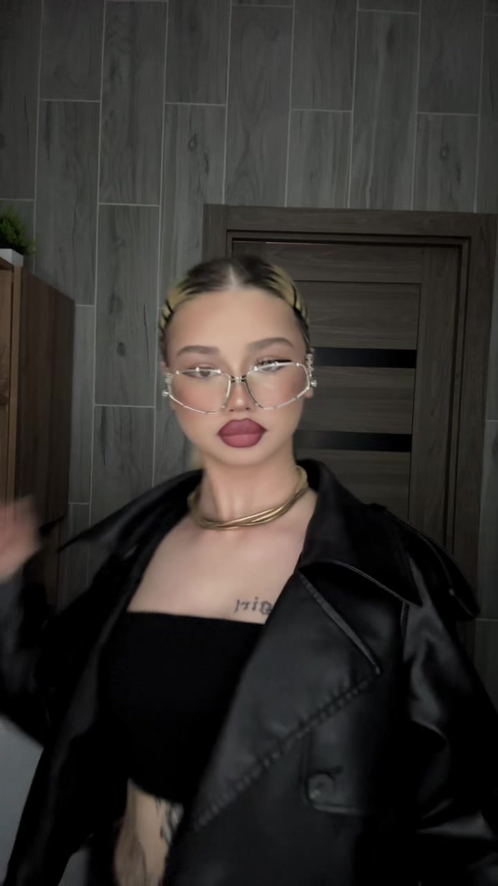 @0yana00
