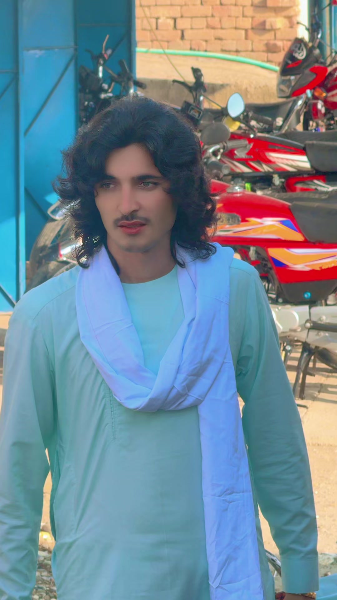 @دانش لالا