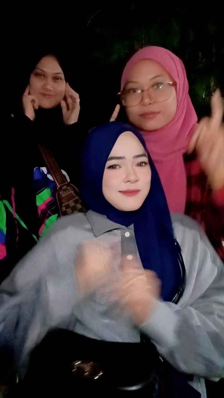 @Dak_Noor256