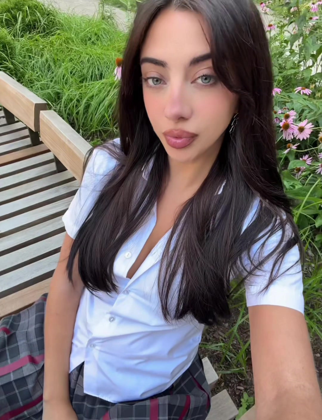@Sofia