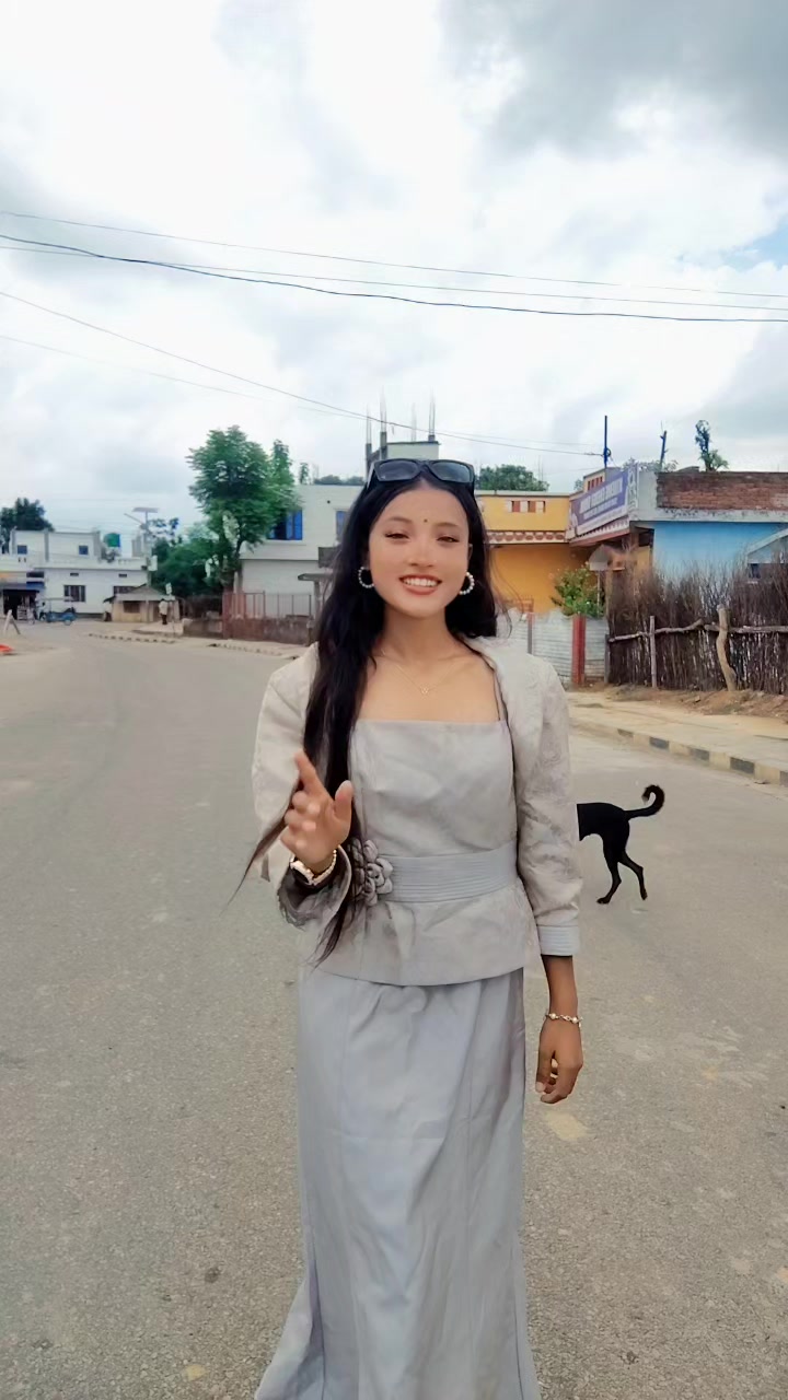 @Siru😇