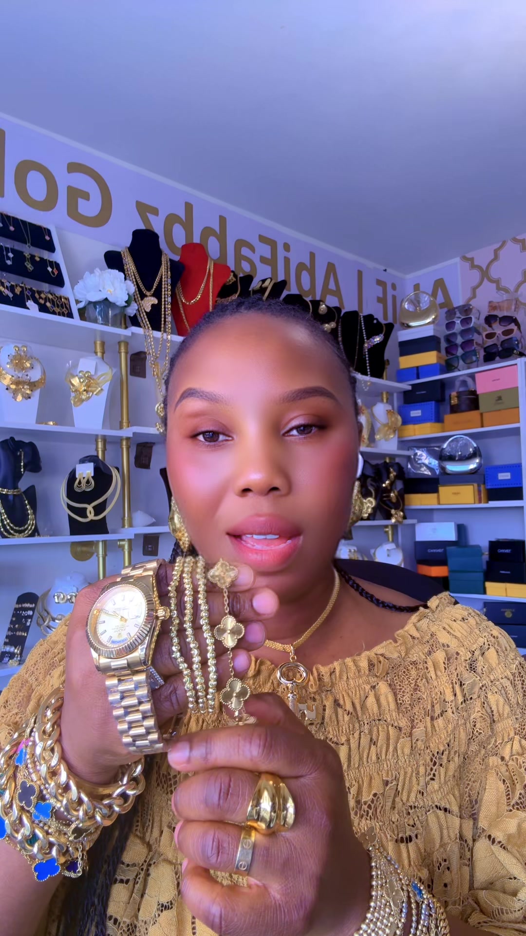 @AbiFabbz jewelry 🇨🇦🇺🇸🇬🇧