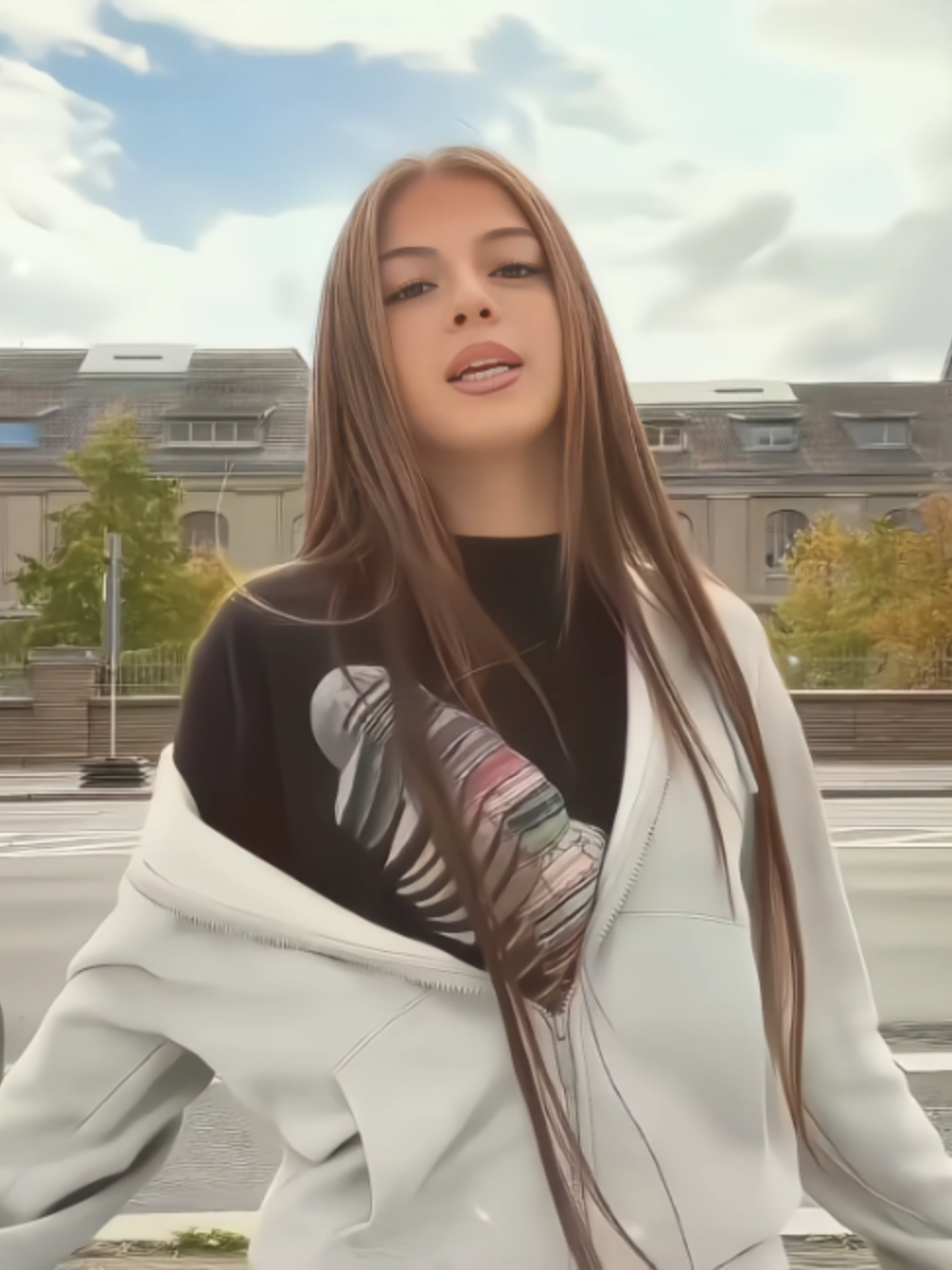 @𝐂𝐫𝐢𝐳 ❦