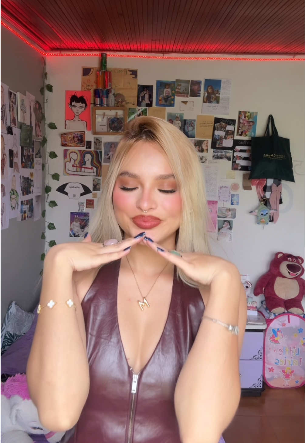 @Manuela