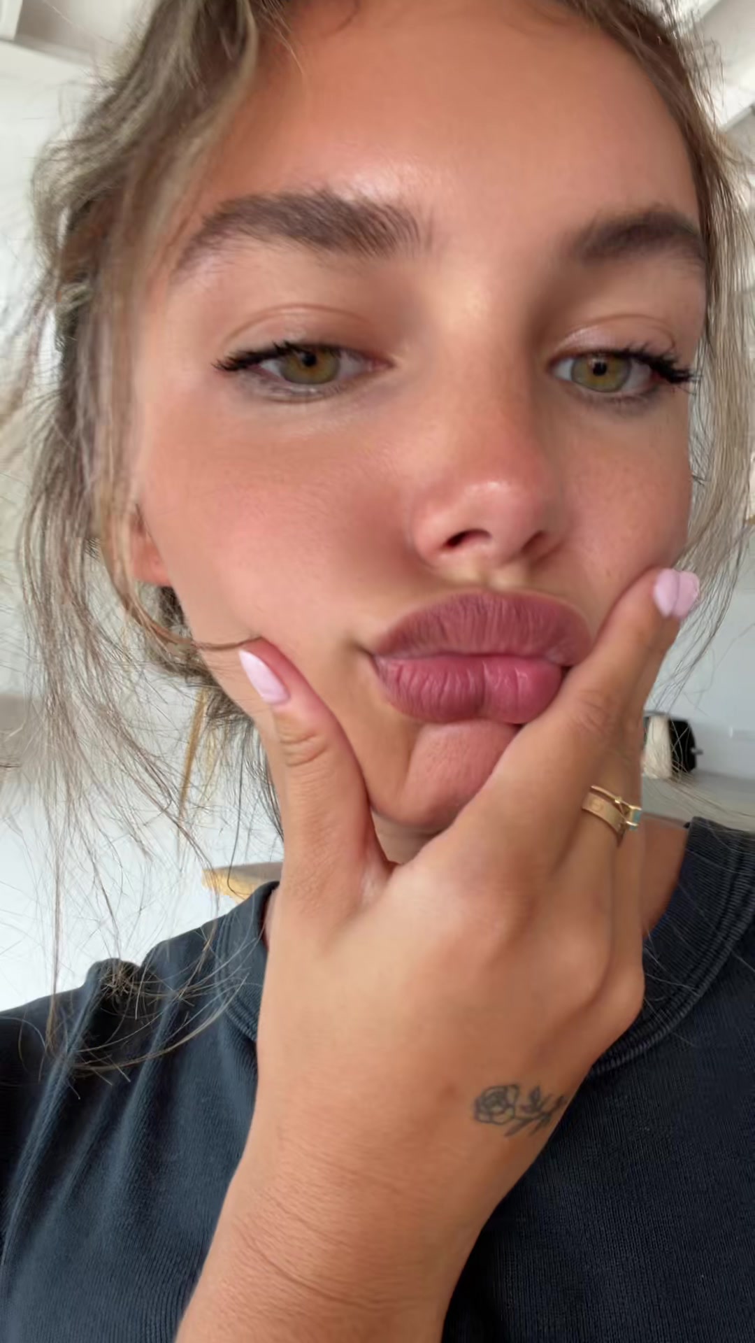 @JoEll🦋