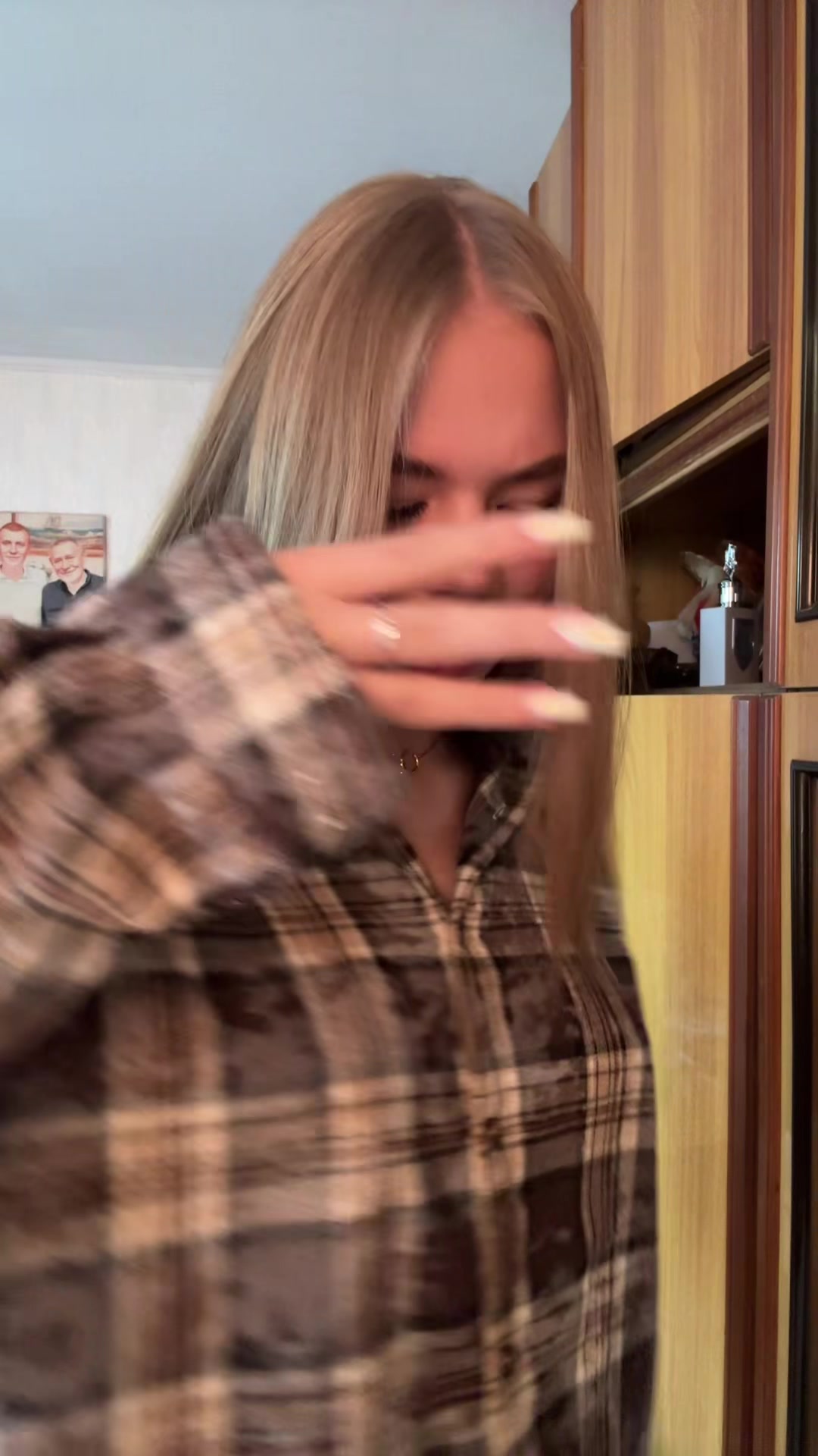 @Bb