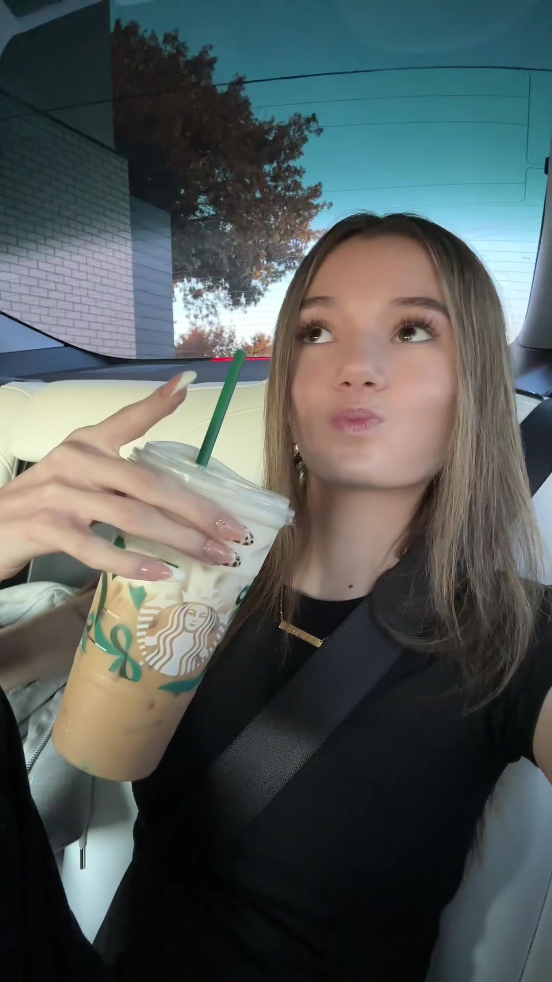 @eatsiee