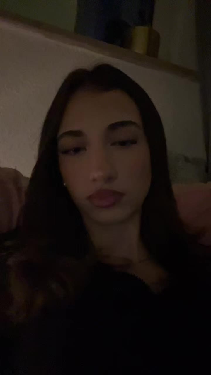 @💲𝐨𝐩𝐡𝐢𝐞