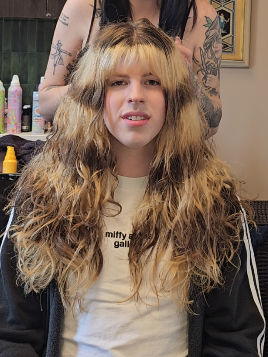 @Angela Orlando Alt Hairstylist