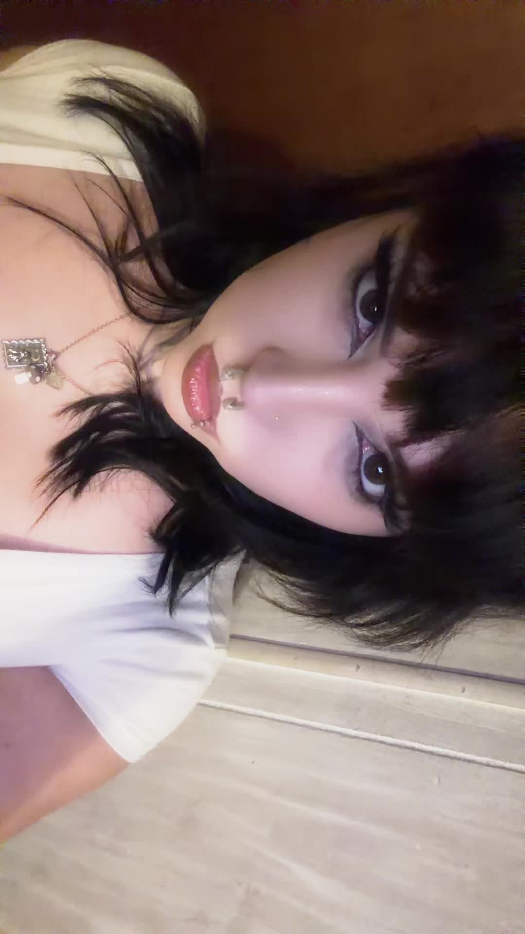 @𝙻𝚒𝚟☽