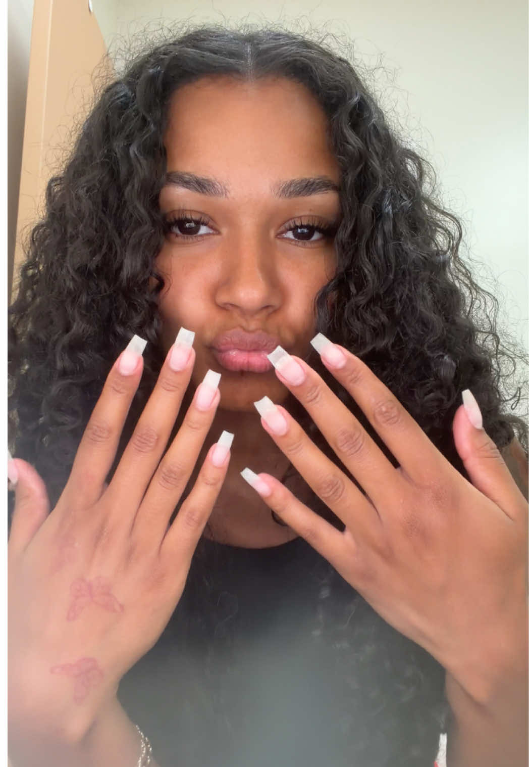@Michaela🌸