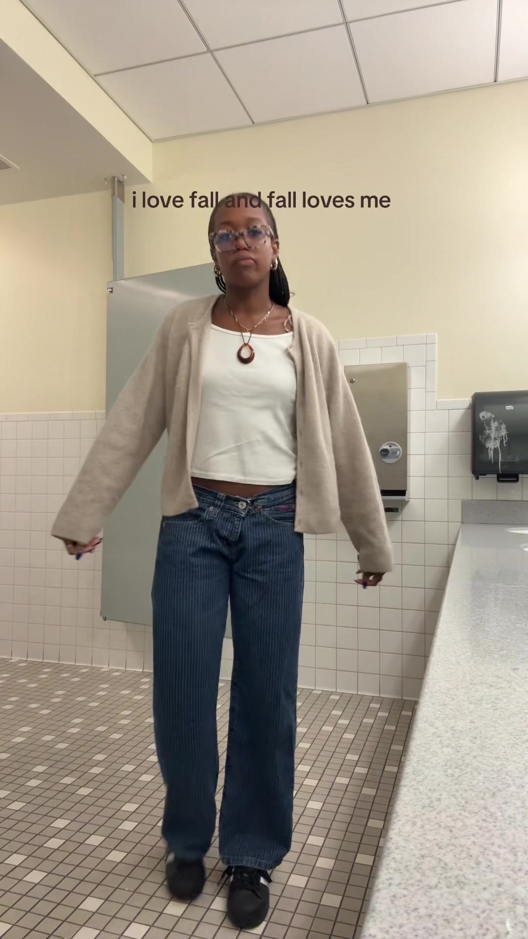 @laaaayylllaaa