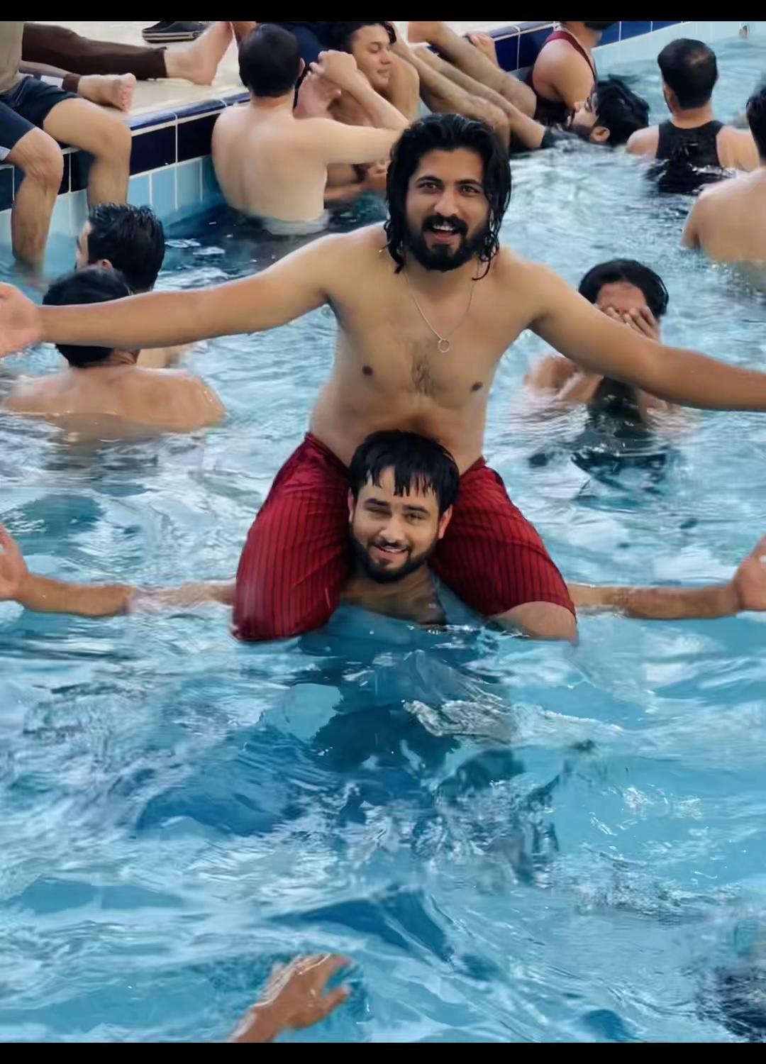 @Dubai Wala🤫😎