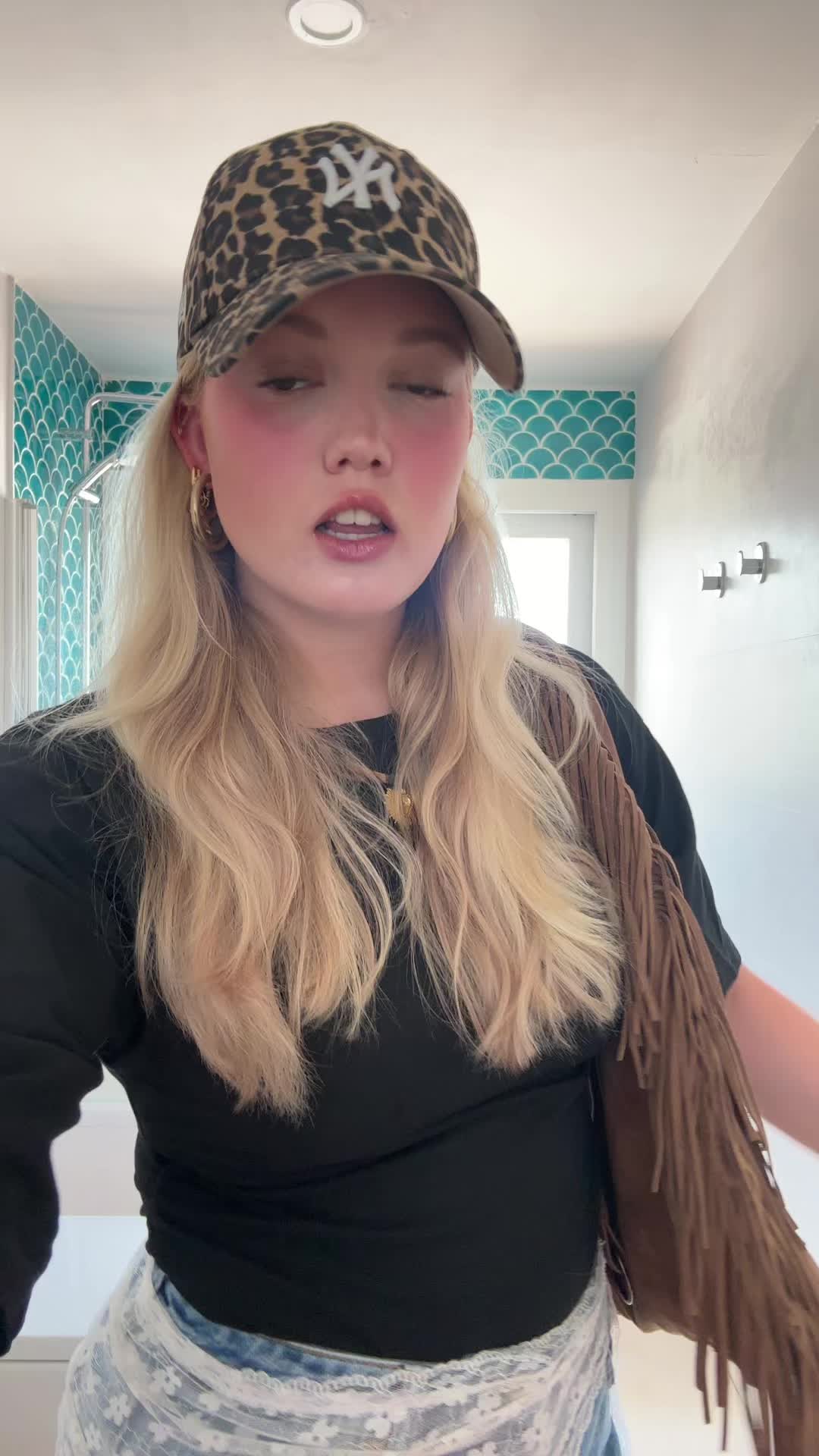 @ieeeeeef