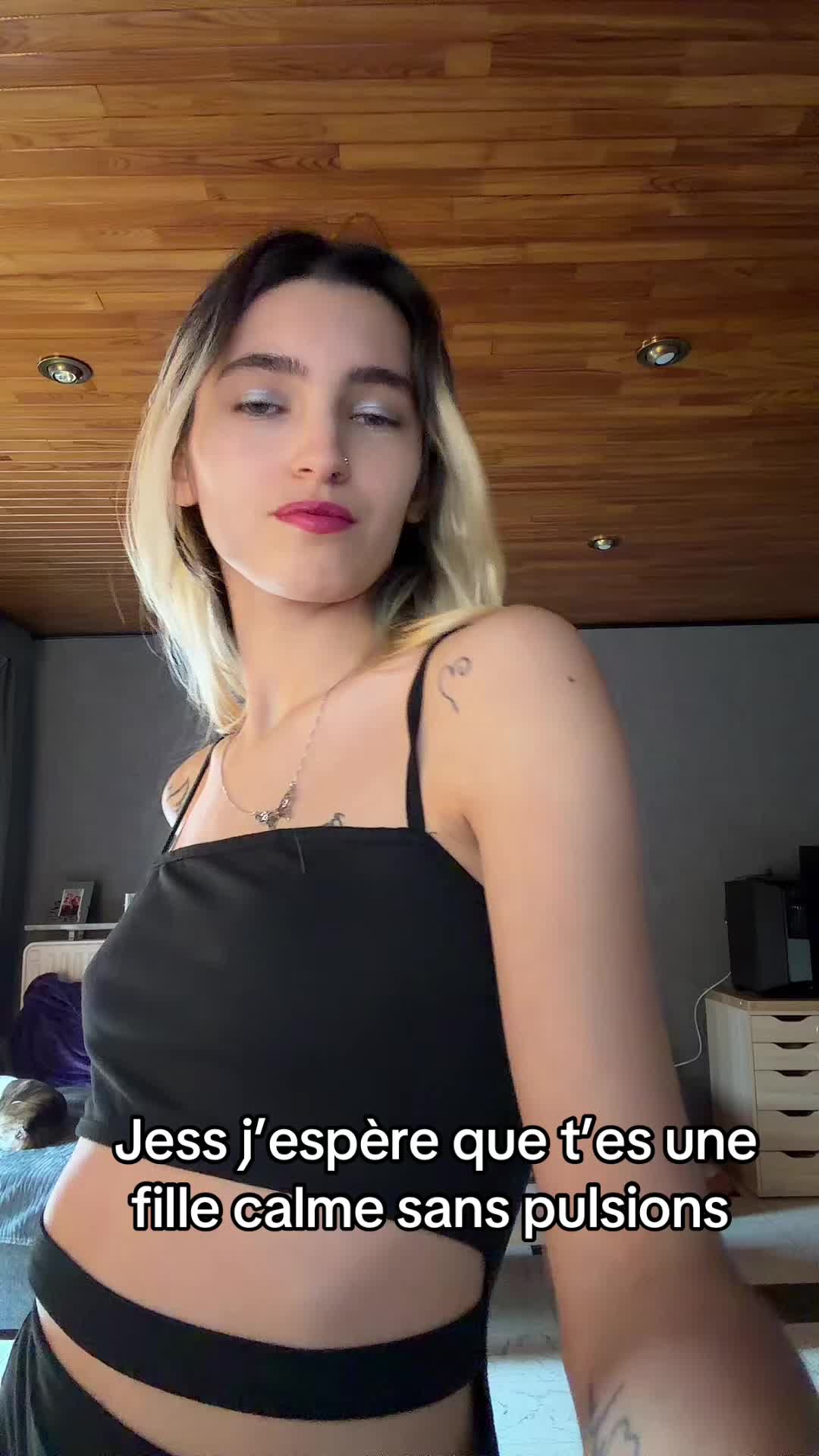 @La J💜🤍