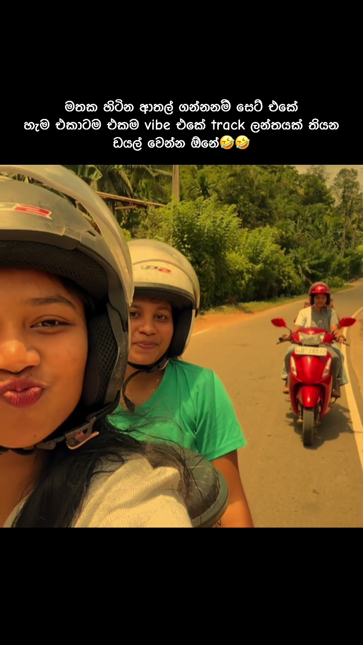 @ᥫ᭡ AYO_🧸💞 :)