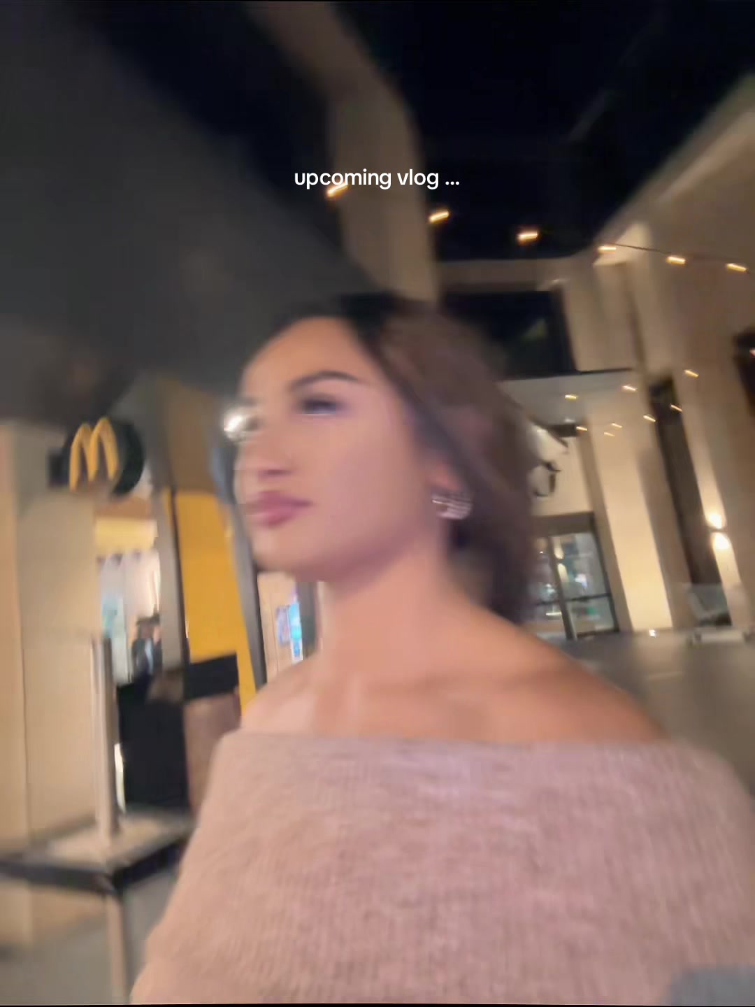 @♛