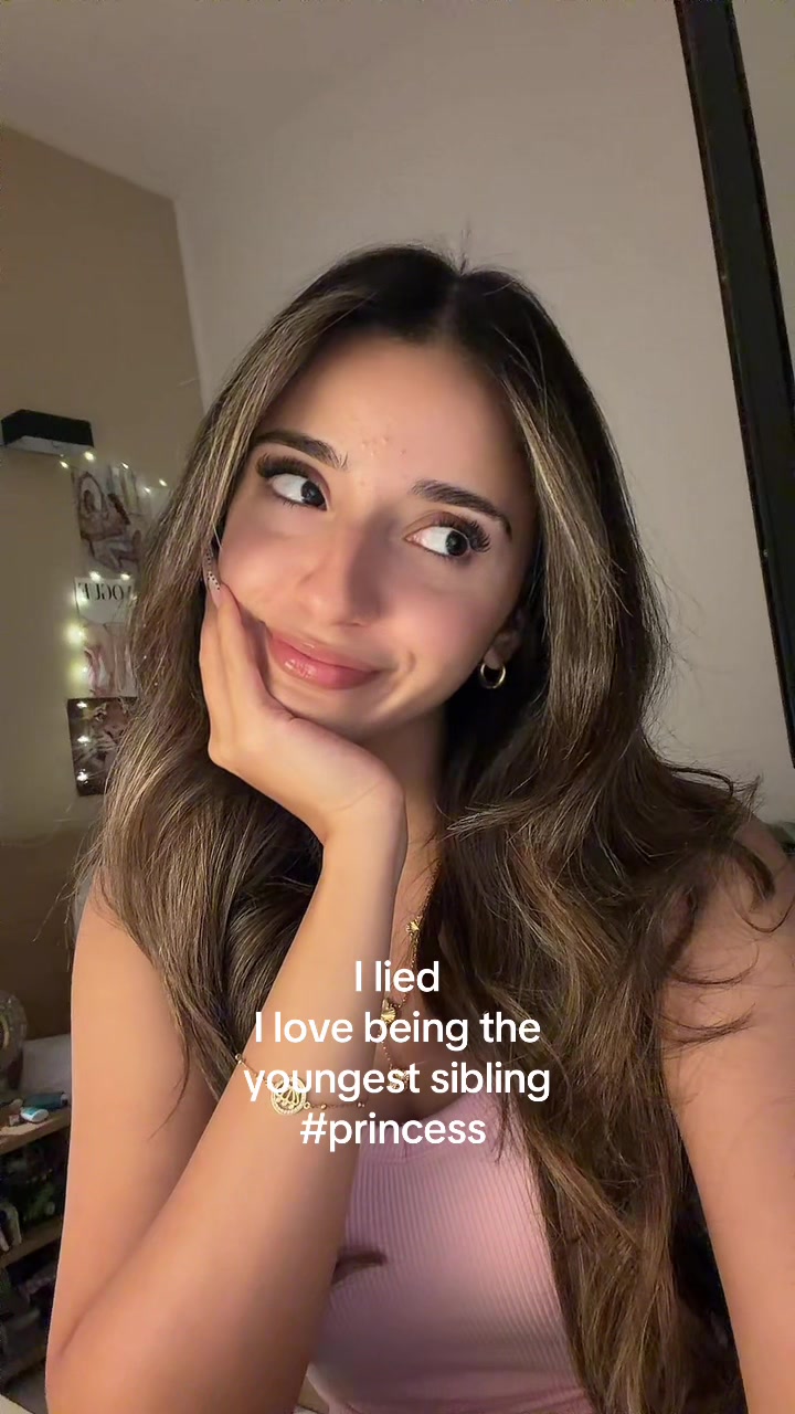 @Ayla