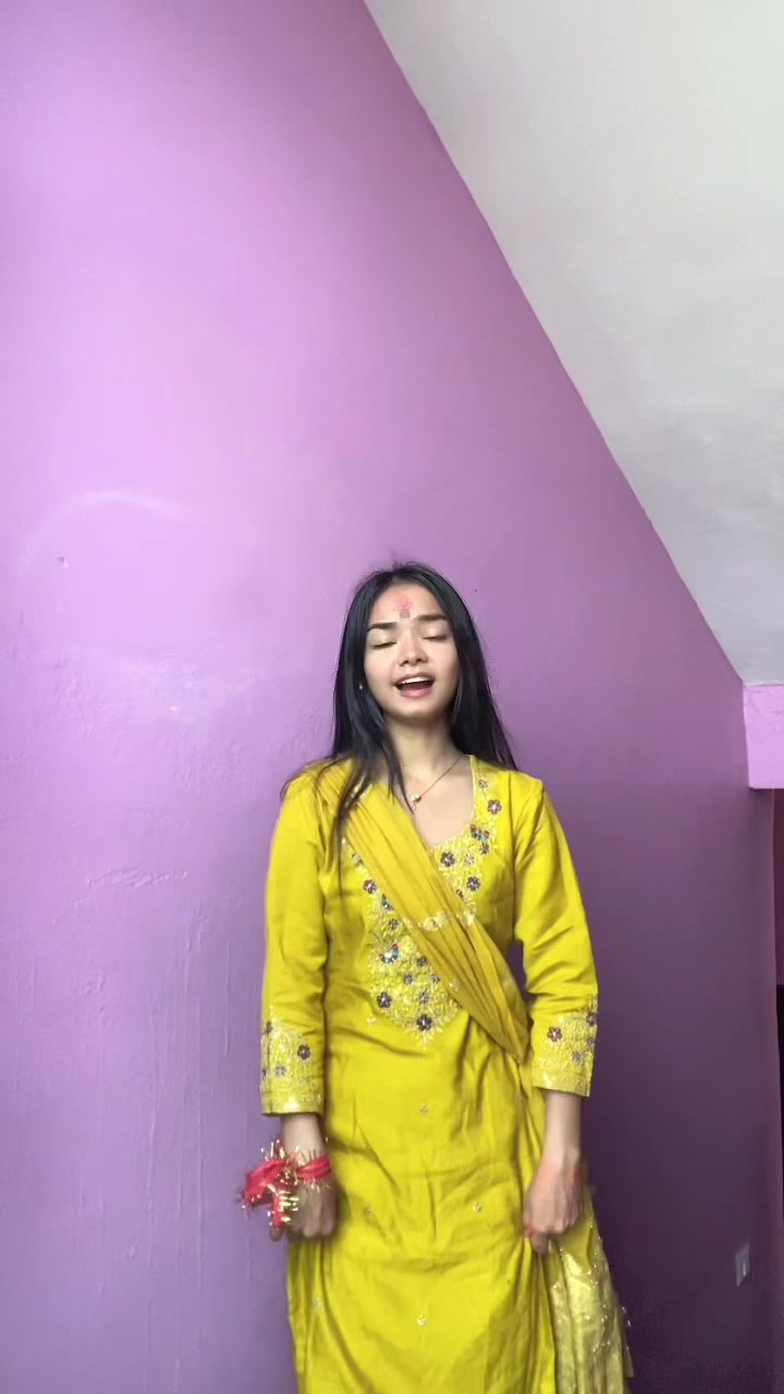 @🐣
