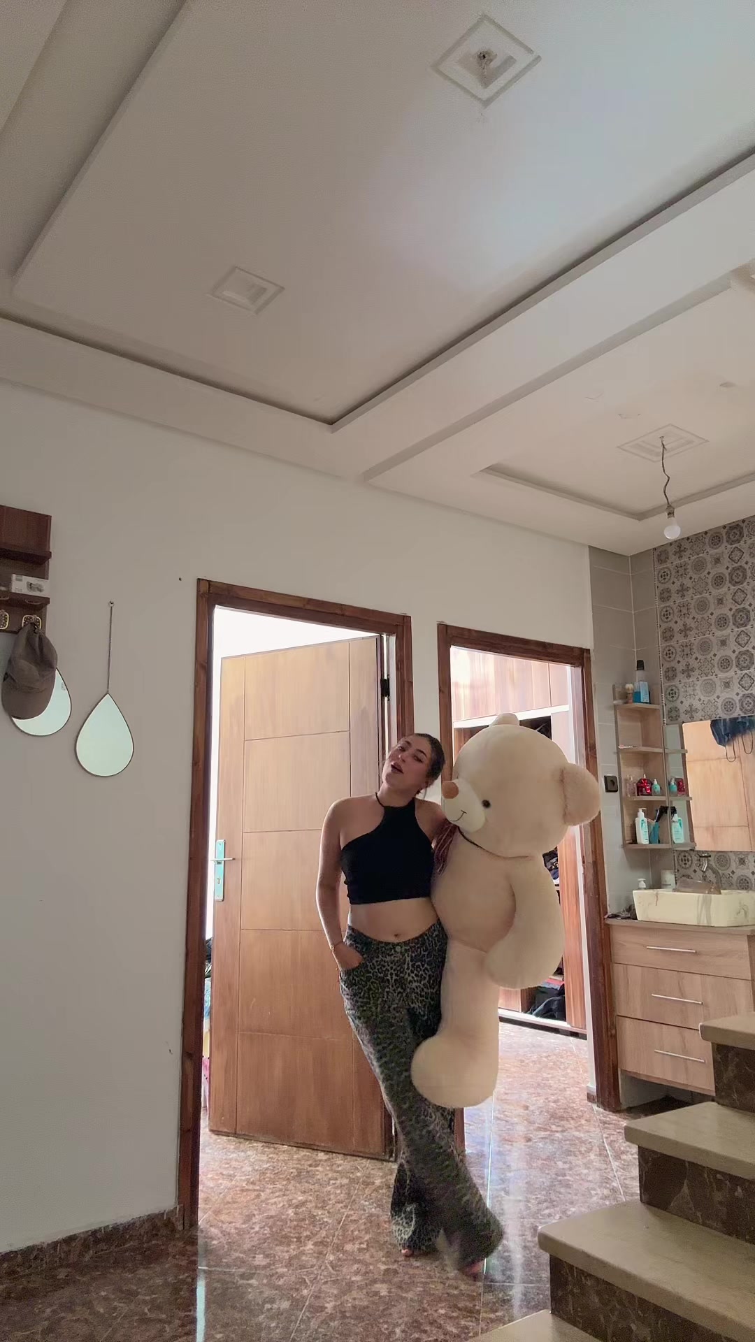 @Z Ï N E B 🌼