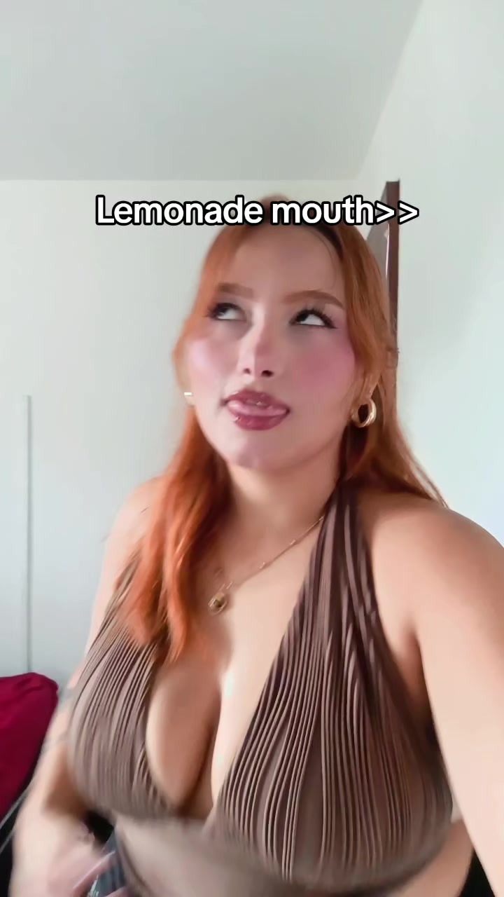 @Yennifer López