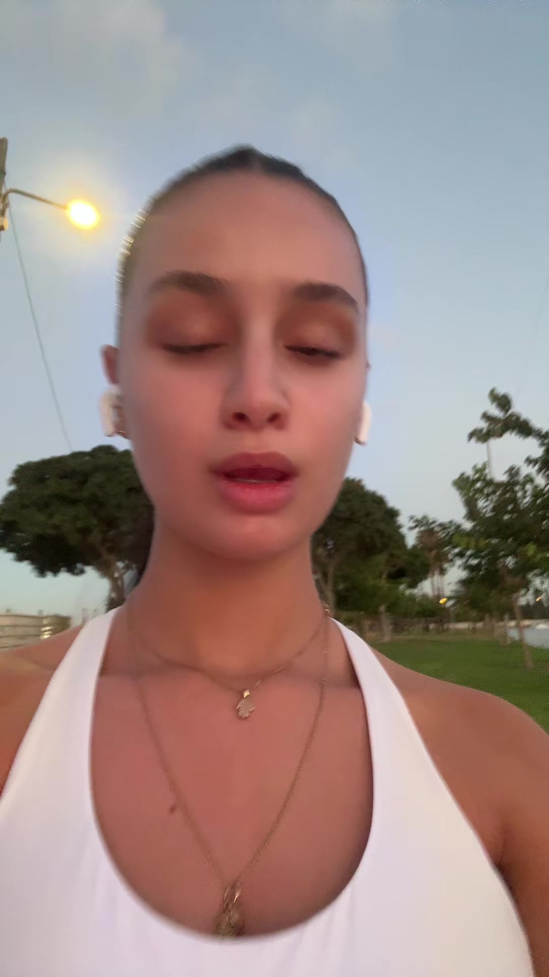 @E