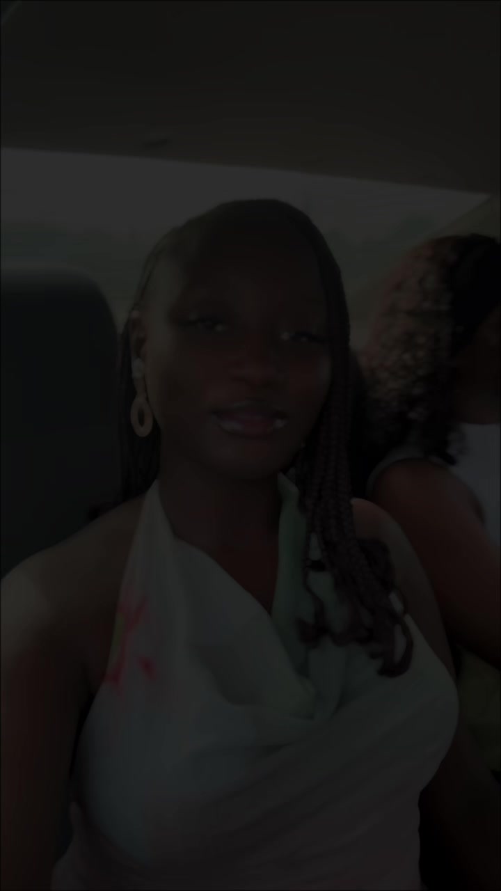 @Chi❤️m😘a🦋m🥰a