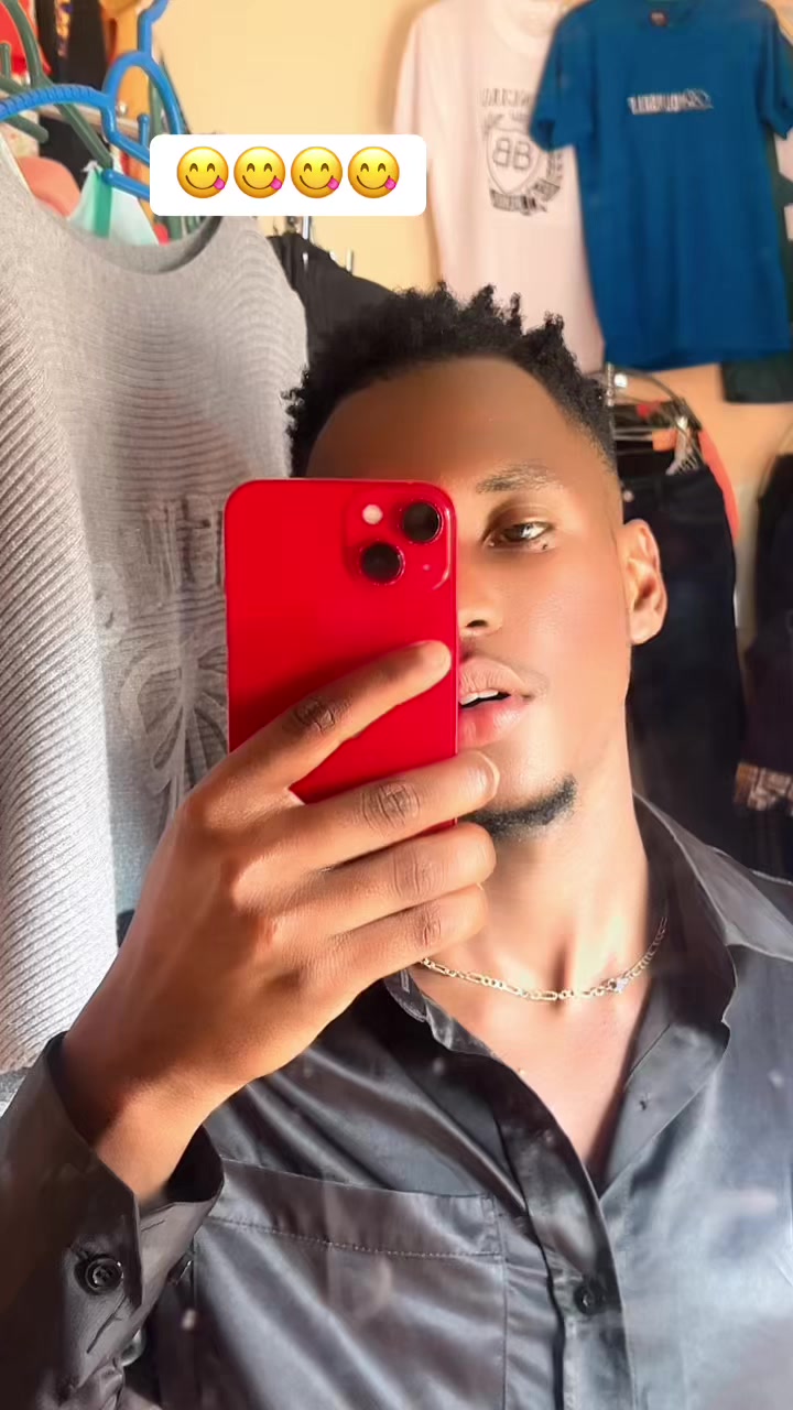 @Oscar256🇷🇼