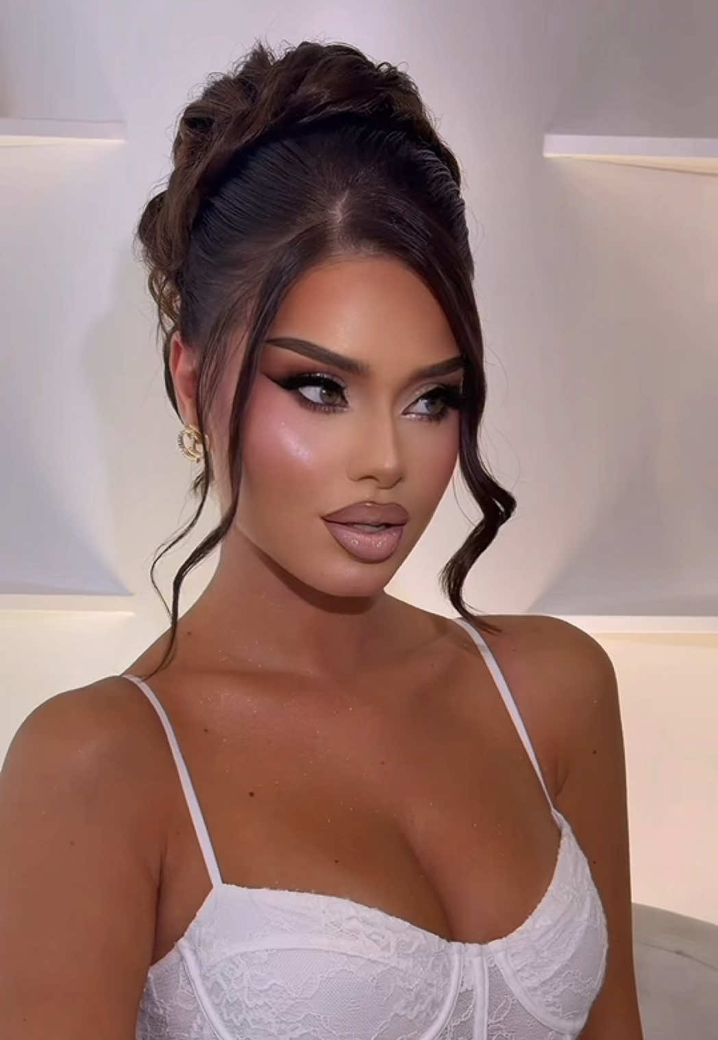 @Miles_beautysalon