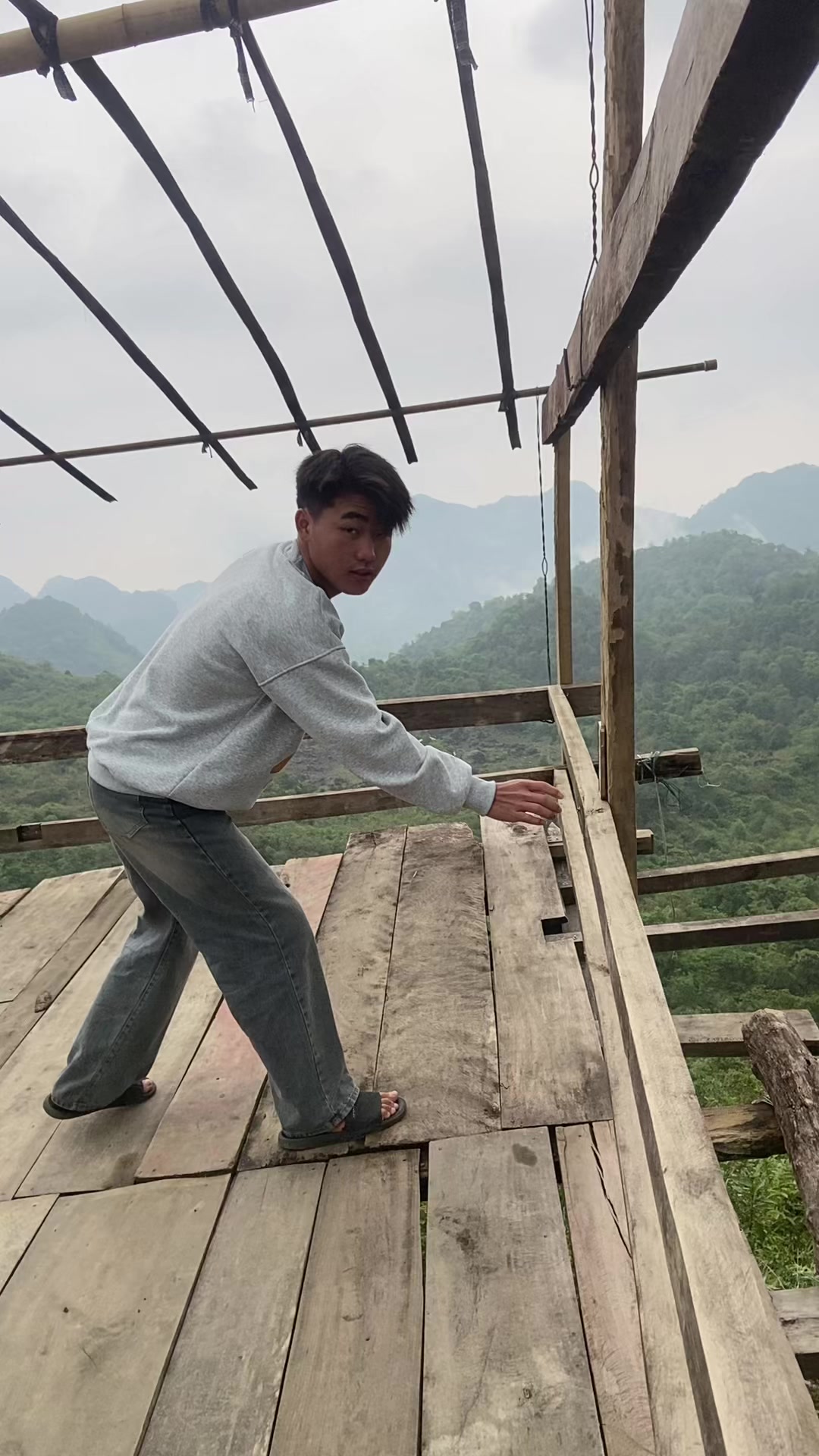@Khi nào lên xu hướng đổi tên