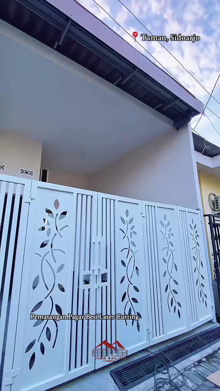 @Vans Railing