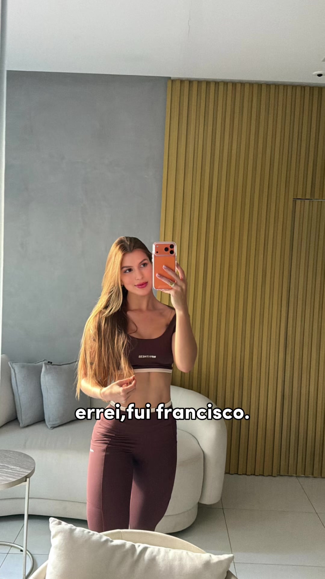 @Cris Monteiro