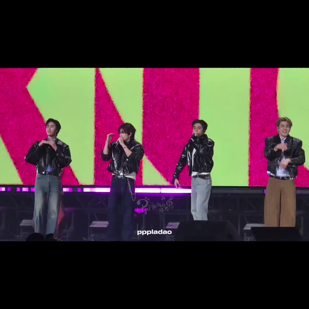@𝘩𝘦𝘺𝘺𝘣𝘶𝘣𝘣𝘭𝘦
