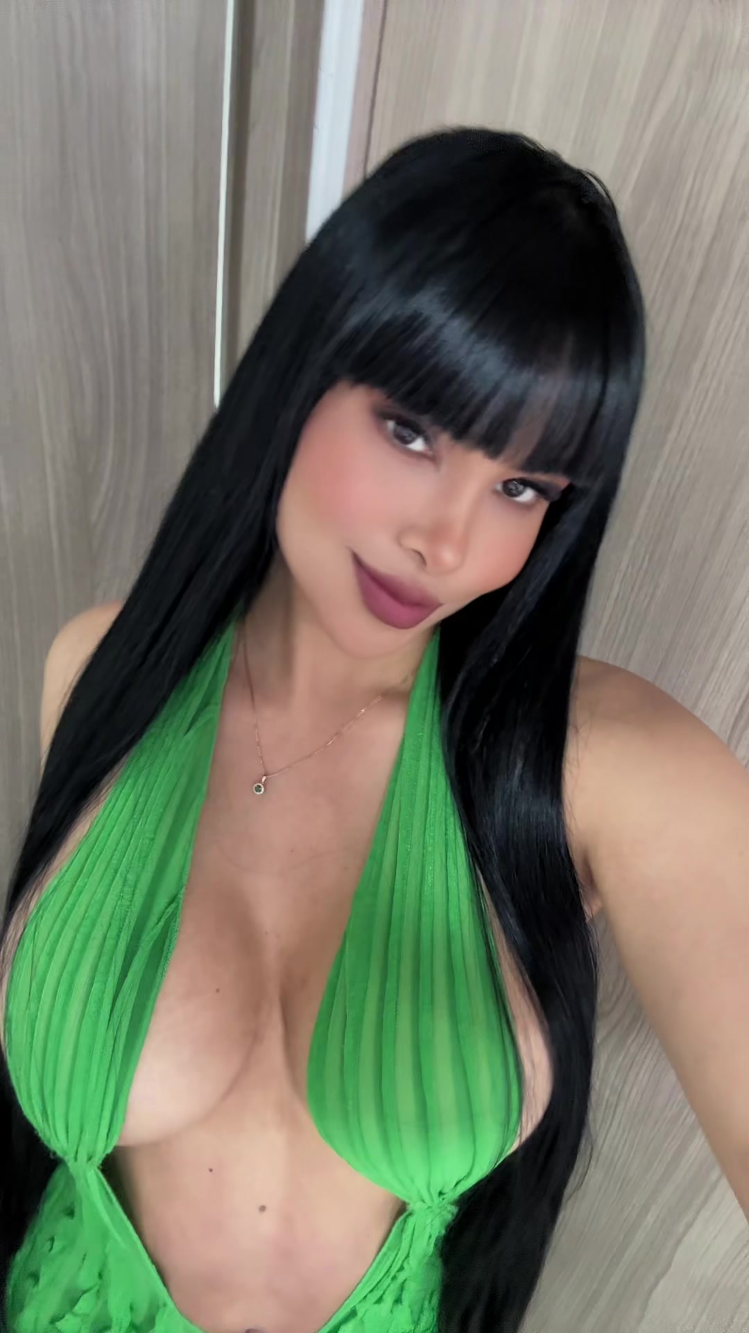 @Sharlotte Fernández