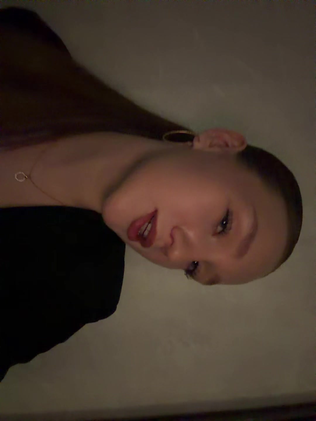 @viixyys