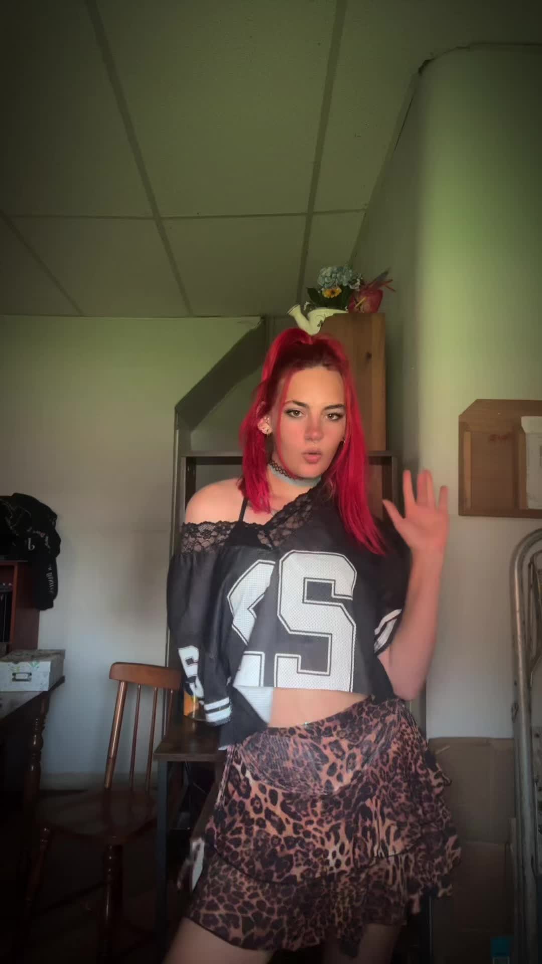 @𝕮𝖆𝖗𝖑𝖊𝖞 𝕭𝖚𝖑𝖑𝖔𝖈𝖐🧿