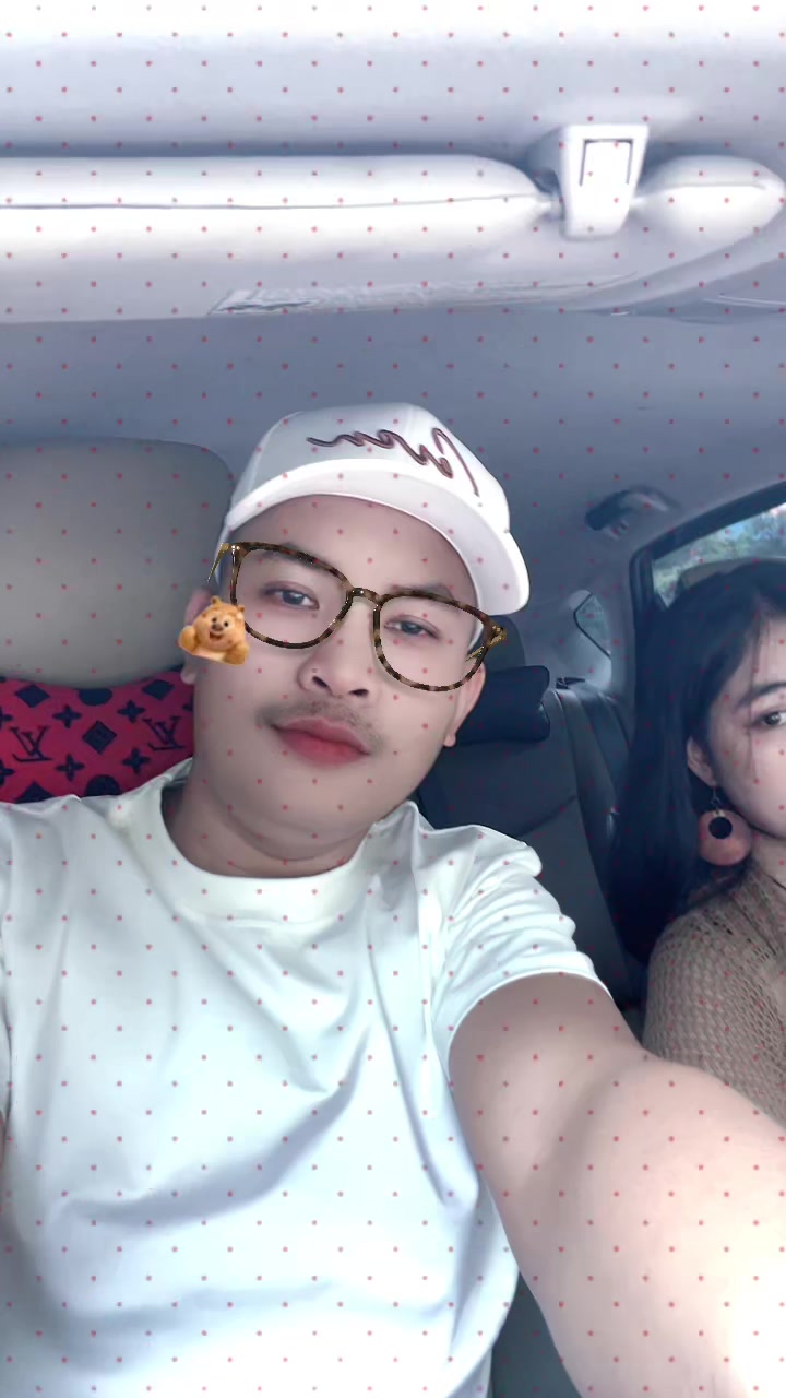 @វ៉ាត សាវ៉ុន៚
