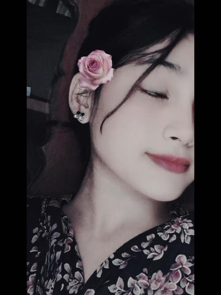 @🦋 𝓑𝓲𝓣𝓱𝓲 🦋