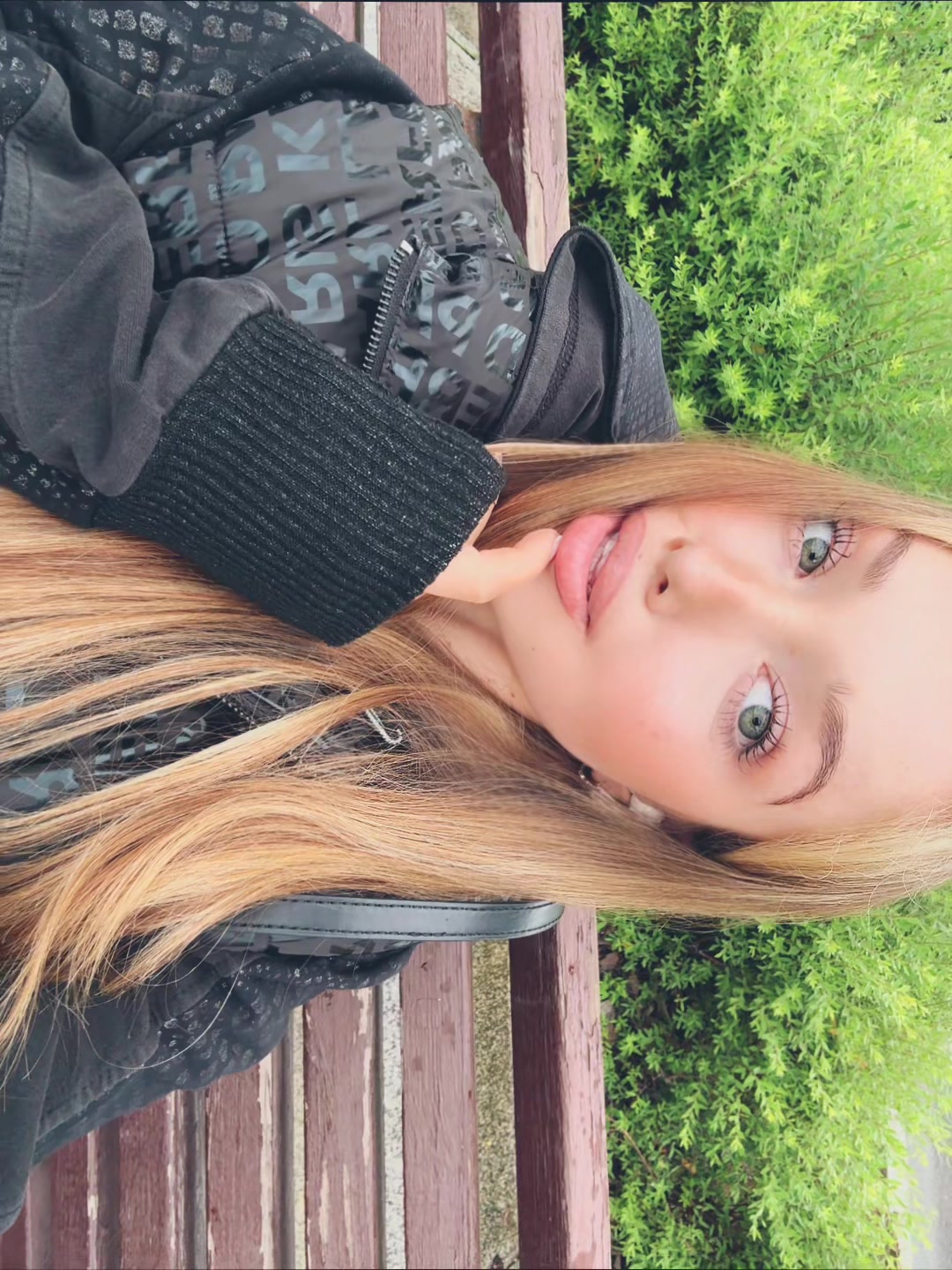 @Дарья