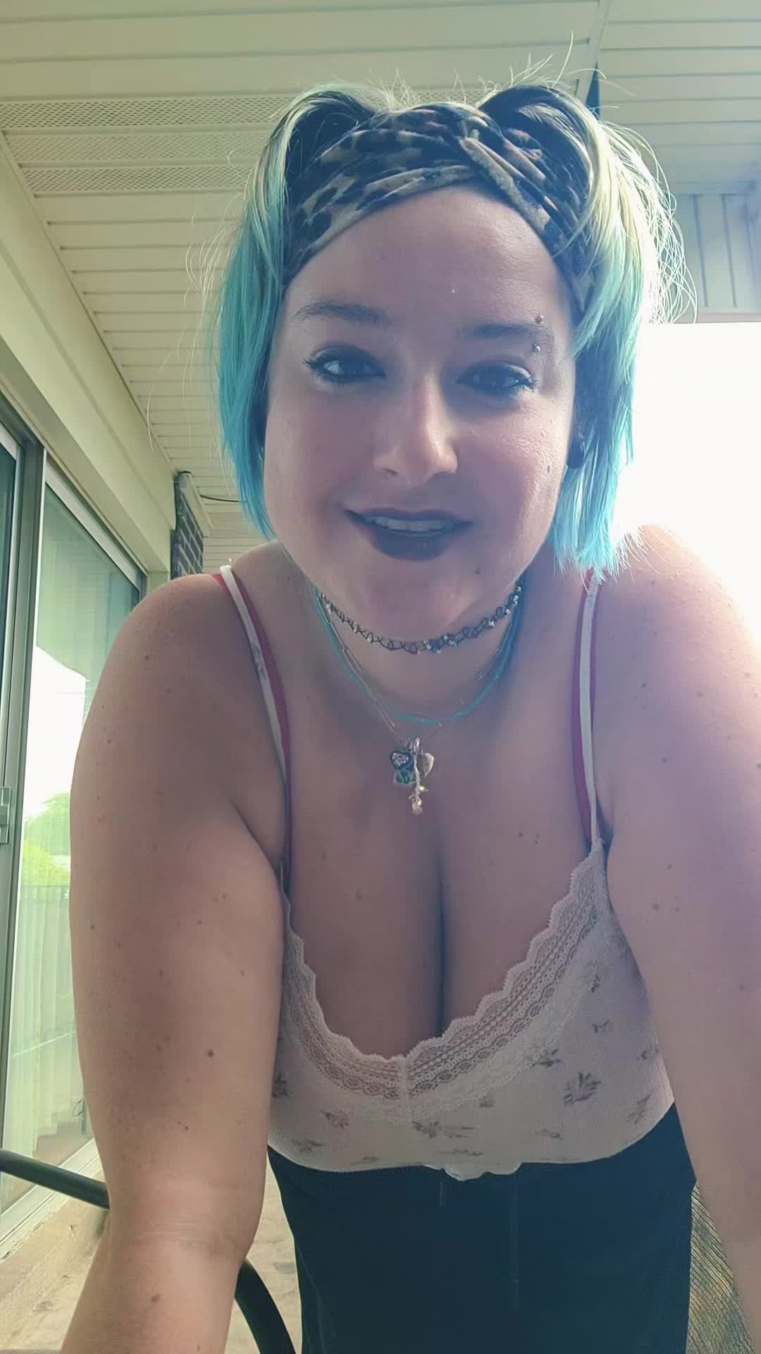 @CloeyDoey92