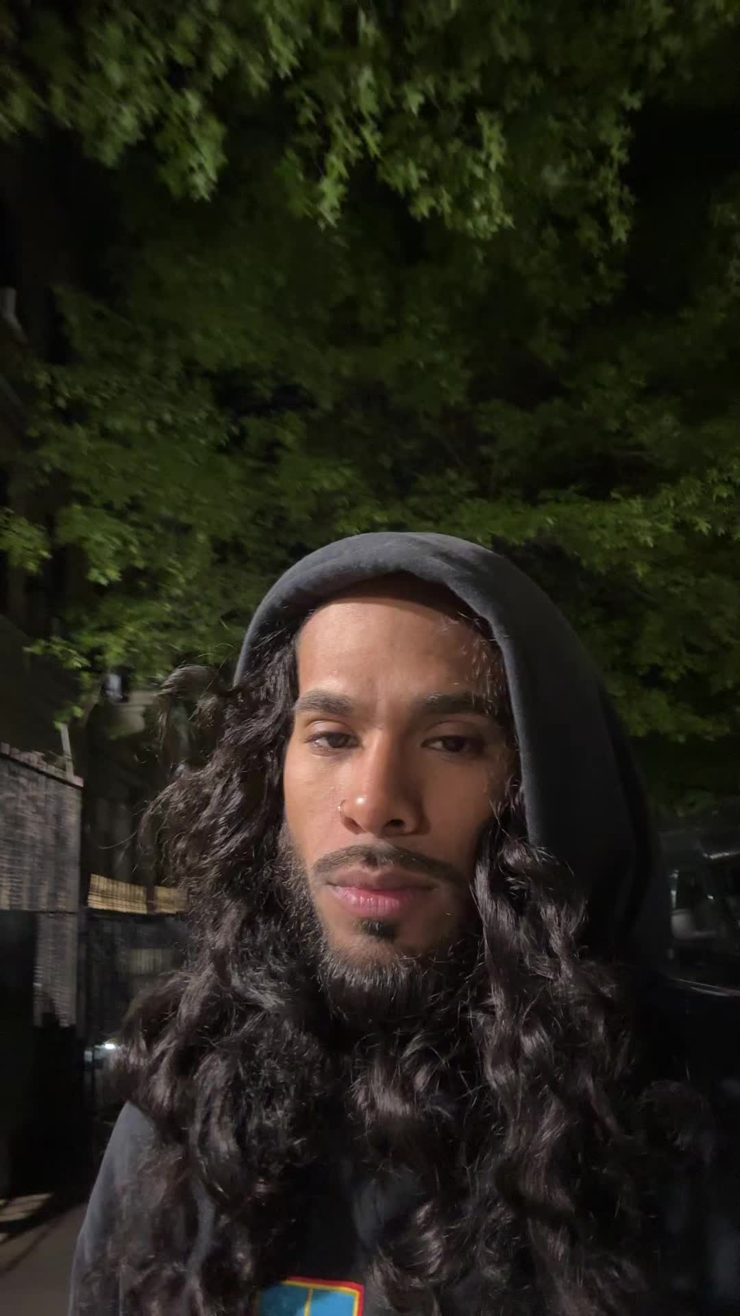 @JohnnyWavee