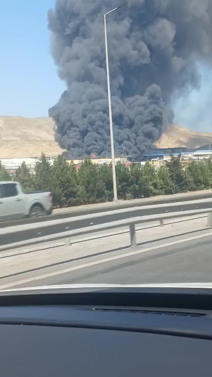 @Fəqiş💗