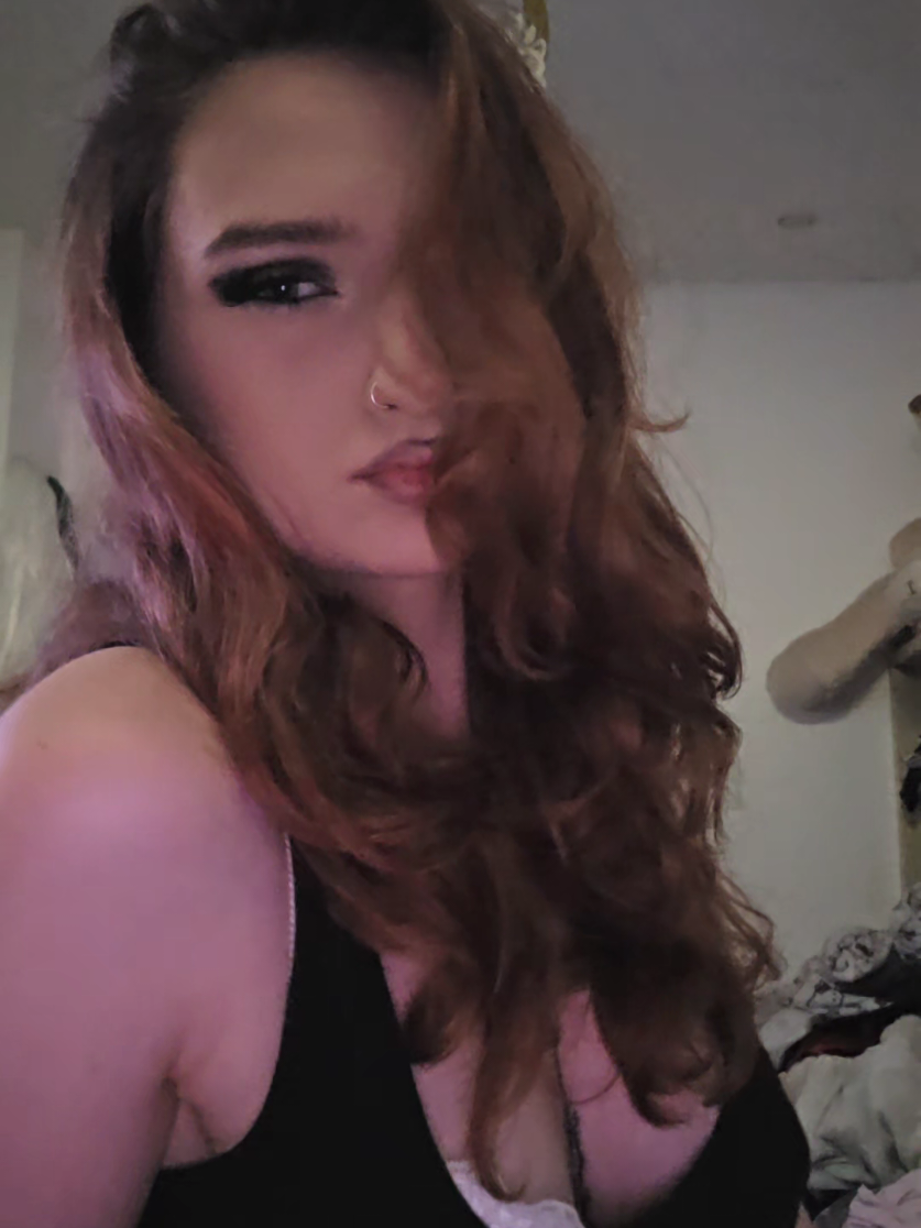 @feli𖣂🐣