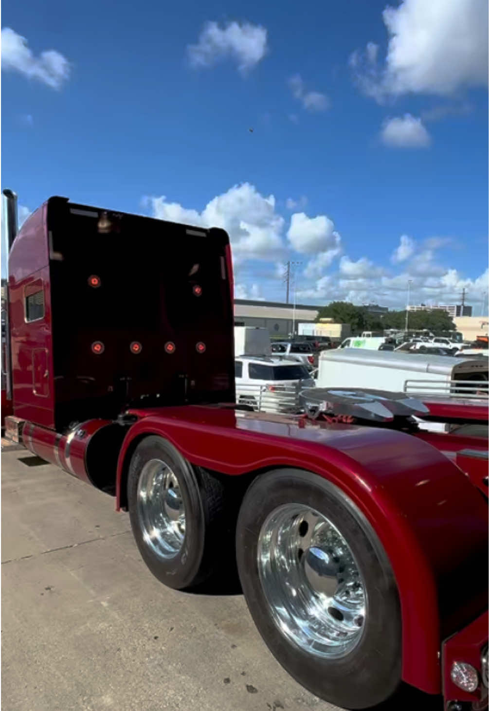 @TROKEROS PERRONES 🚛💪