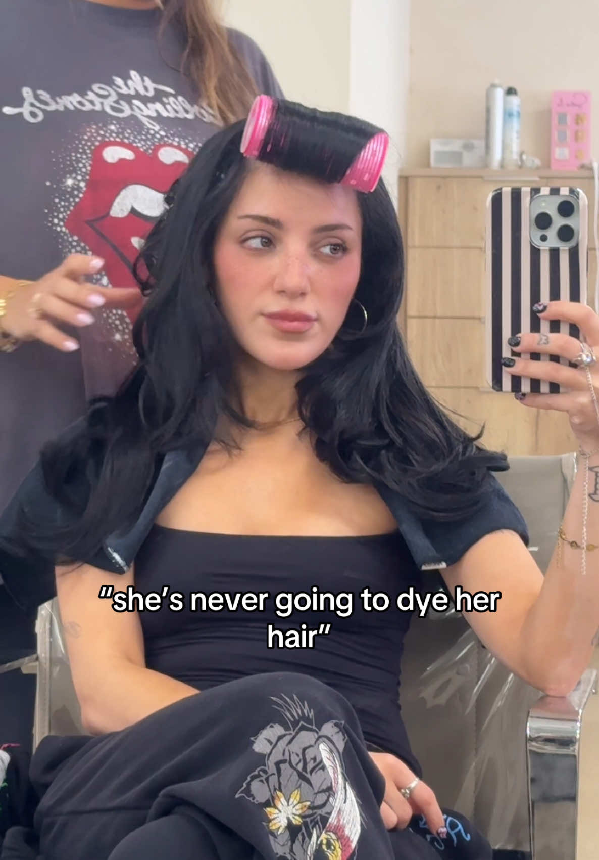@NIKI
