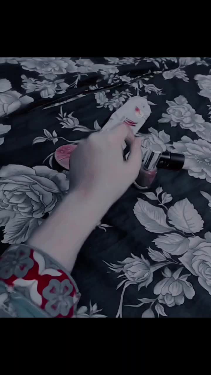 @𝑴𝒚𝒔𝒕𝒆𝒓𝒊𝒐𝒖𝒔🖌𝑮𝒊𝒓𝒍